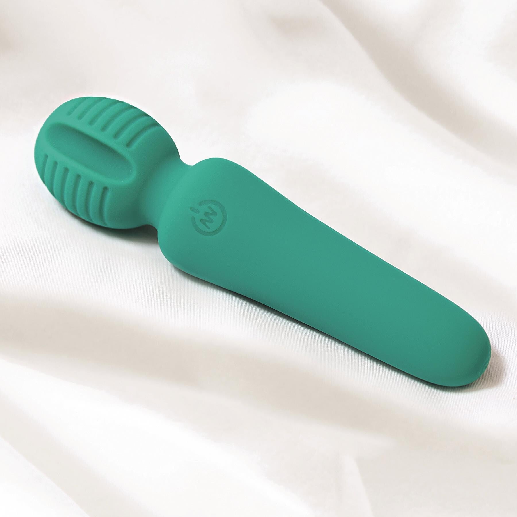 Eve's Petite Powerful Rechargeable Silicone Wand for Intense Clitoral Bliss & 10 Functions